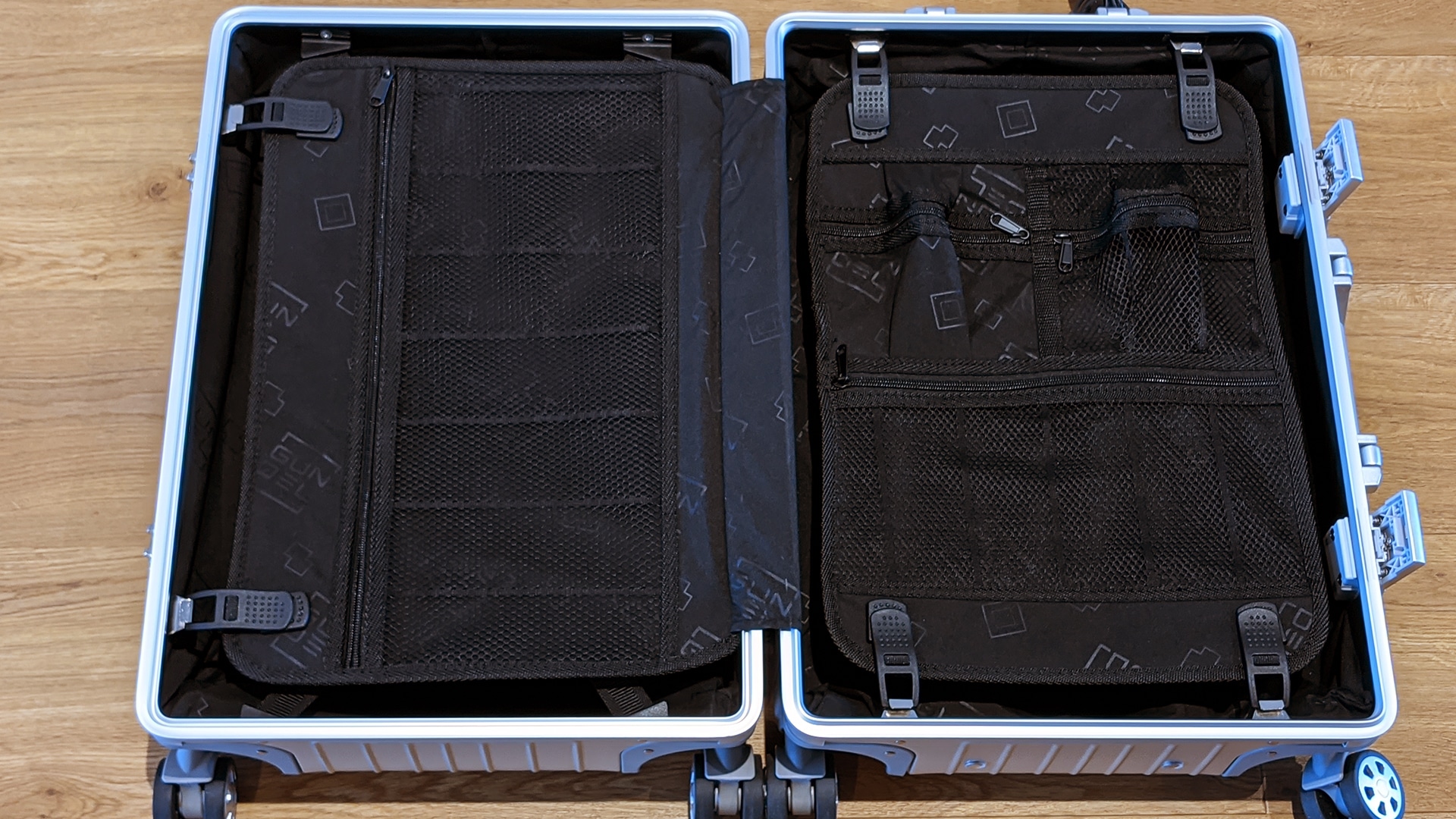 L'intérieur de la valise cabine Gundel