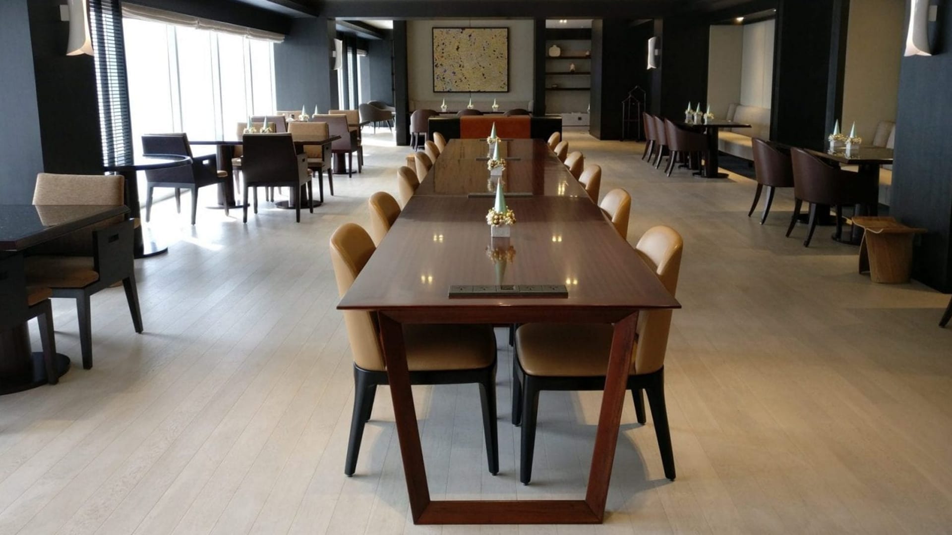 Conrad Manila Executive Lounge
