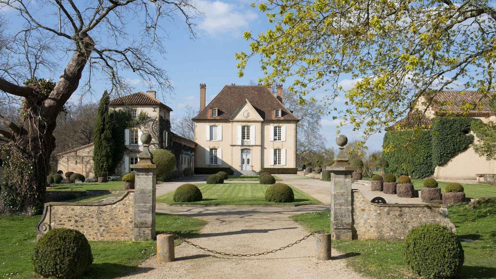 Guide Châteaux & Hôtels De France 2010 – État Correct – Idées Week-end