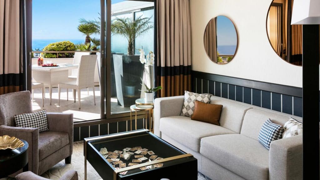 Hôtel Barrière Le Gray d'Albion, l'un des plus beaux hôtels de luxe de Cannes