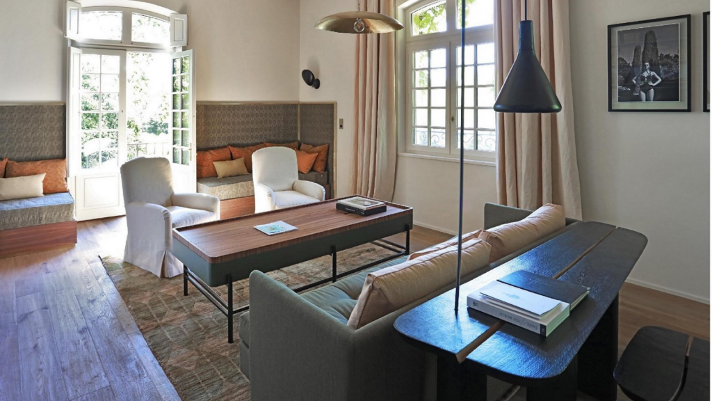 Chambres et suites - Domaine de Baumanière - Relais & Châteaux PACA