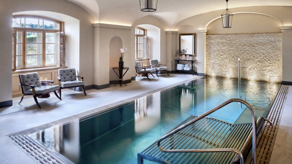 Four Seasons Hotel Prague - piscine