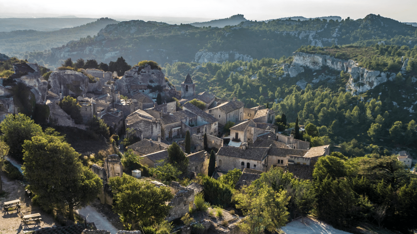 Que Faire Aux Baux-de-Provence : Tout Savoir Pour Une Visite Réussie