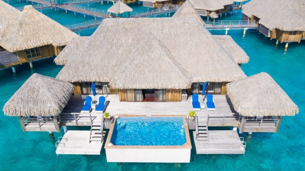 St. Regis Bora Bora Resort - villa de luxe