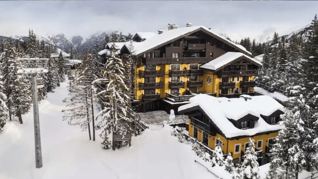 Palaces dans les Alpes │ Hôtel Cheval Blanc